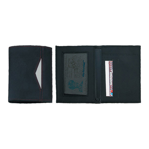 /WebRoot/Store/Shops/Hirschenauer/4E73/664A/9452/91EF/6961/4DEB/AE76/31E8/10156-01-auto-ausweistasche-pepppaper-schwarz-silber.jpg