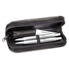 /WebRoot/Store/Shops/Hirschenauer/5601/8B09/0EB1/D45A/2803/4DEB/AE76/5BD5/STABILO_Leather_zip_Etui_138_800_2_delta_silber_150dpi_s.jpg