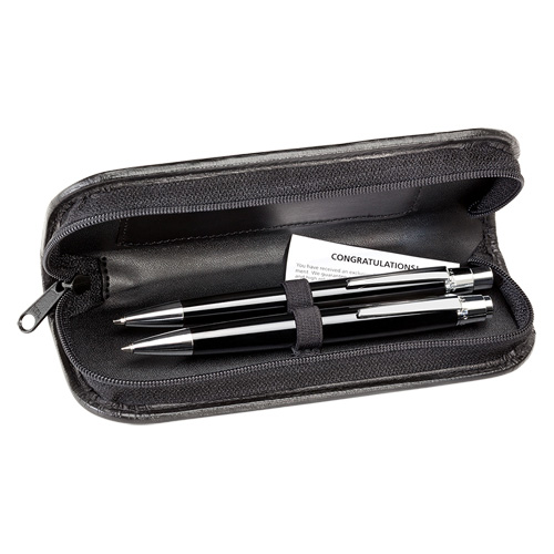 /WebRoot/Store/Shops/Hirschenauer/5601/8B2F/75E0/0B48/BDBC/4DEB/AE76/5B4F/STABILO_2er_LederEtui_138_800_2_noble_black_150dpi.jpg