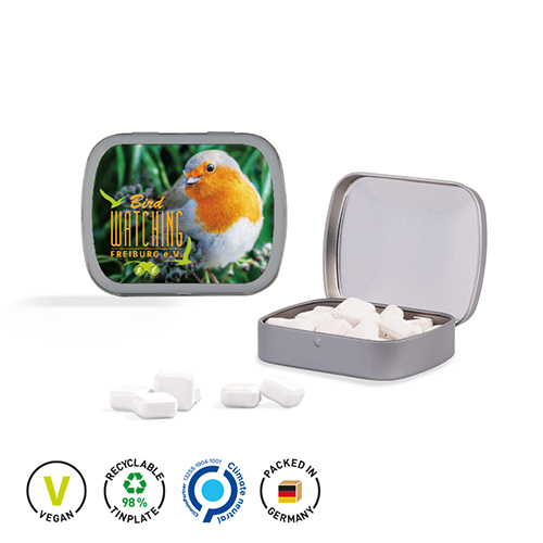 /WebRoot/Store/Shops/Hirschenauer/64B6/FF10/FBD5/332B/6E01/AC1E/1702/9AC9/werbemittel-1_klappdose_matt_silber_traubenzuckerquadrate.jpg